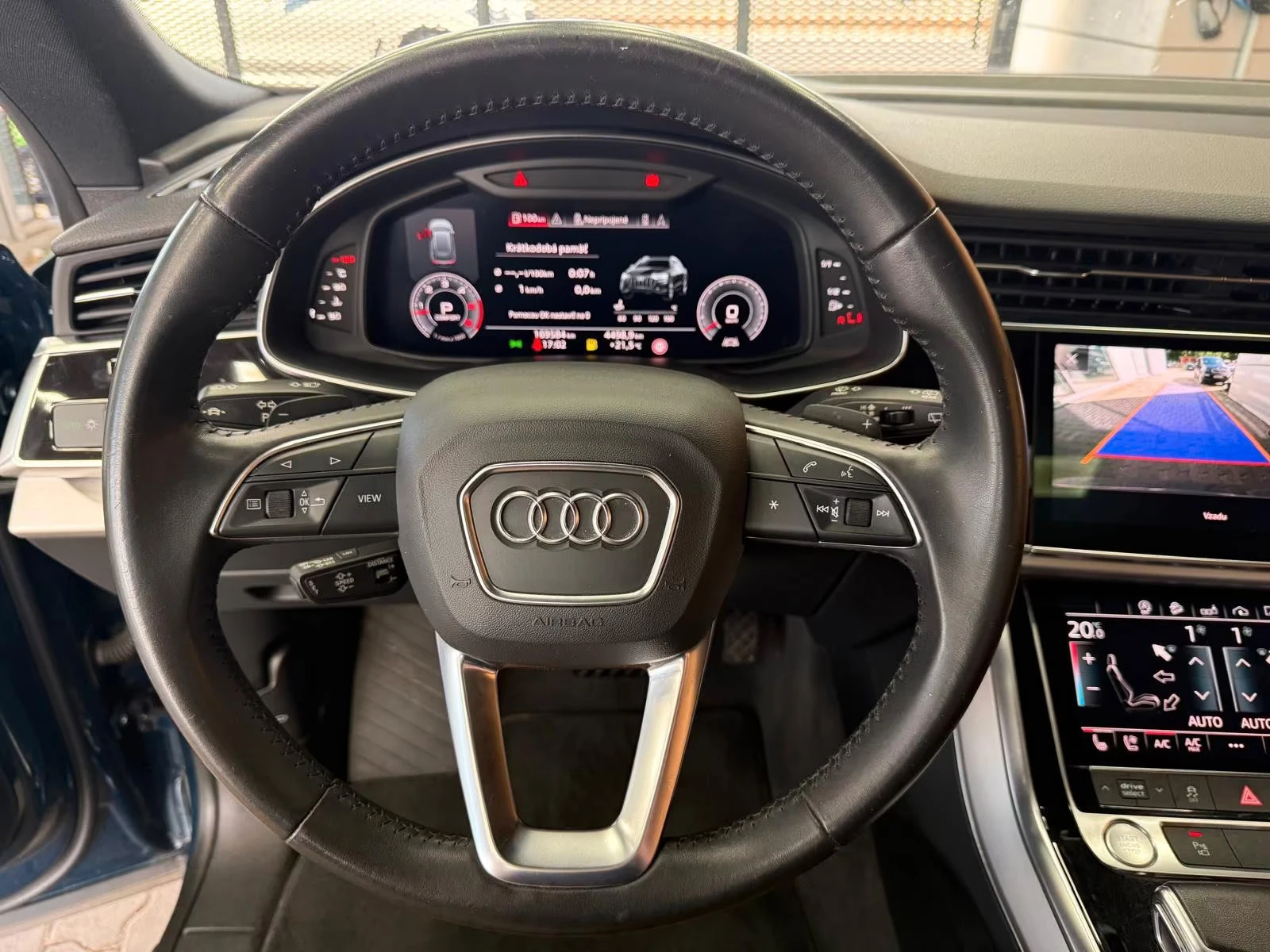 Audi Q8 45TDI/231HP/PANO/B&O/NAVI/QUATTRO/109D - изображение 5