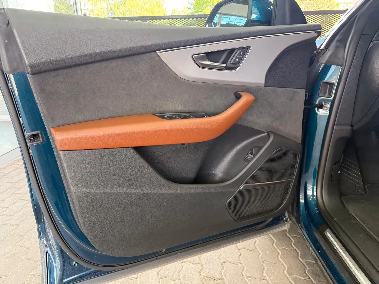 Audi Q8 45TDI/231HP/PANO/B&O/NAVI/QUATTRO/109D - изображение 3