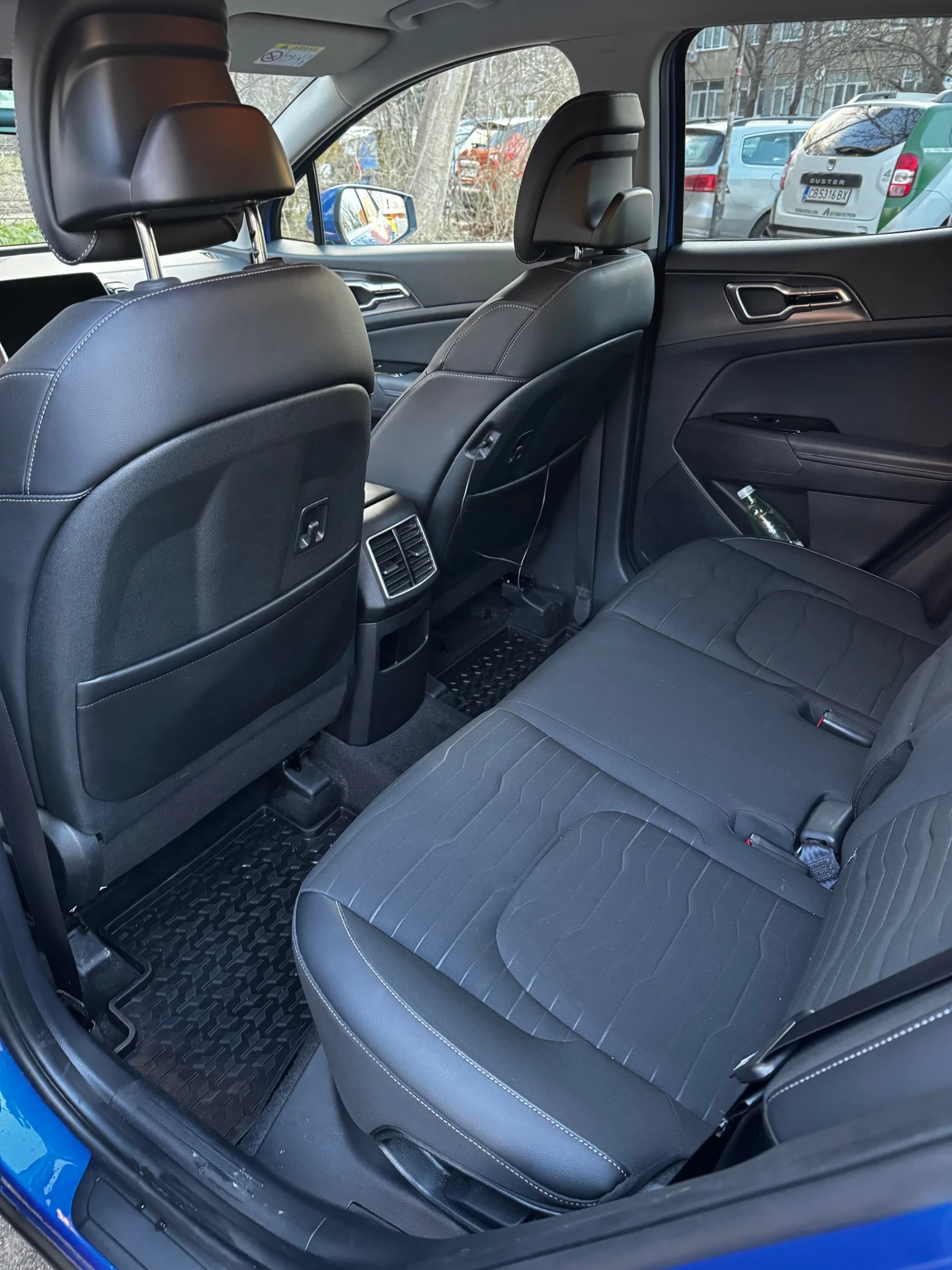 Kia Sportage, снимка 11 - Автомобили и джипове - 53707149