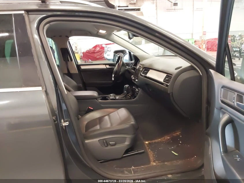 VW Touareg 3.6L V-6 DI, DOHC, VVT, 280HP All Wheel Drive | Mobile.bg � ����������� 5