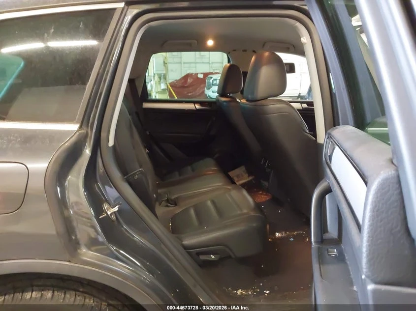 VW Touareg 3.6L V-6 DI, DOHC, VVT, 280HP All Wheel Drive | Mobile.bg � ����������� 8