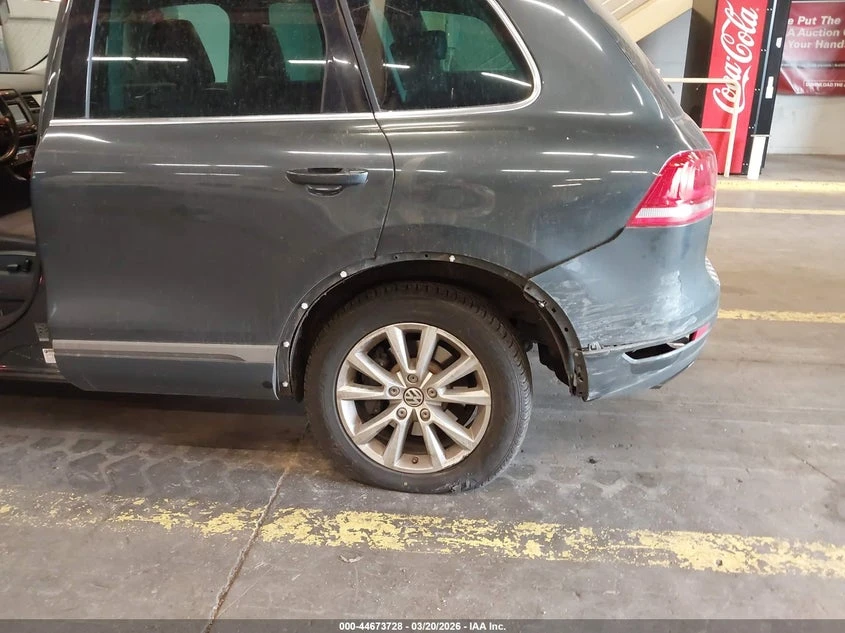 VW Touareg 3.6L V-6 DI, DOHC, VVT, 280HP All Wheel Drive | Mobile.bg � ����������� 6