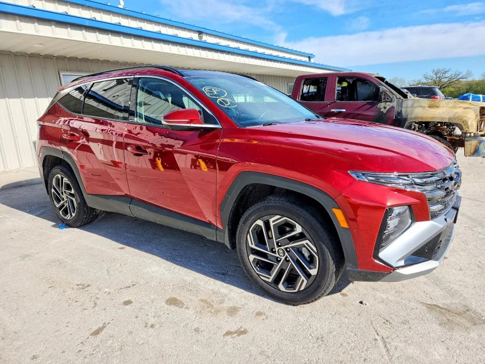 Hyundai Tucson LIMITED AWD| HUD| 360, снимка 4 - Автомобили и джипове - 54680220