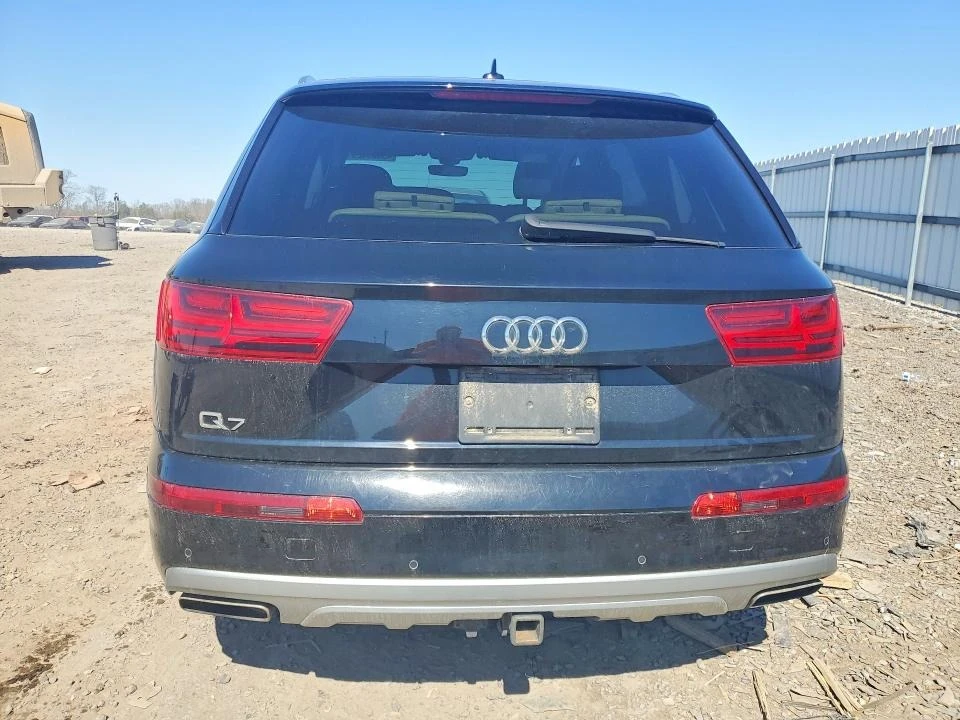 Audi Q7, снимка 6 - Автомобили и джипове - 54752762