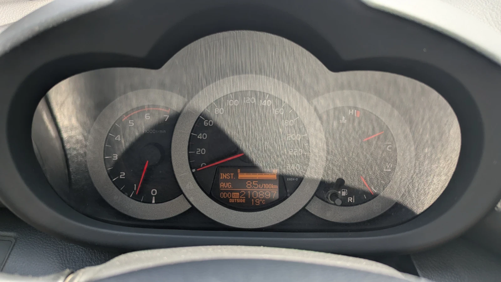 Toyota Rav4 2.2 D4D , снимка 8 - Автомобили и джипове - 55426255