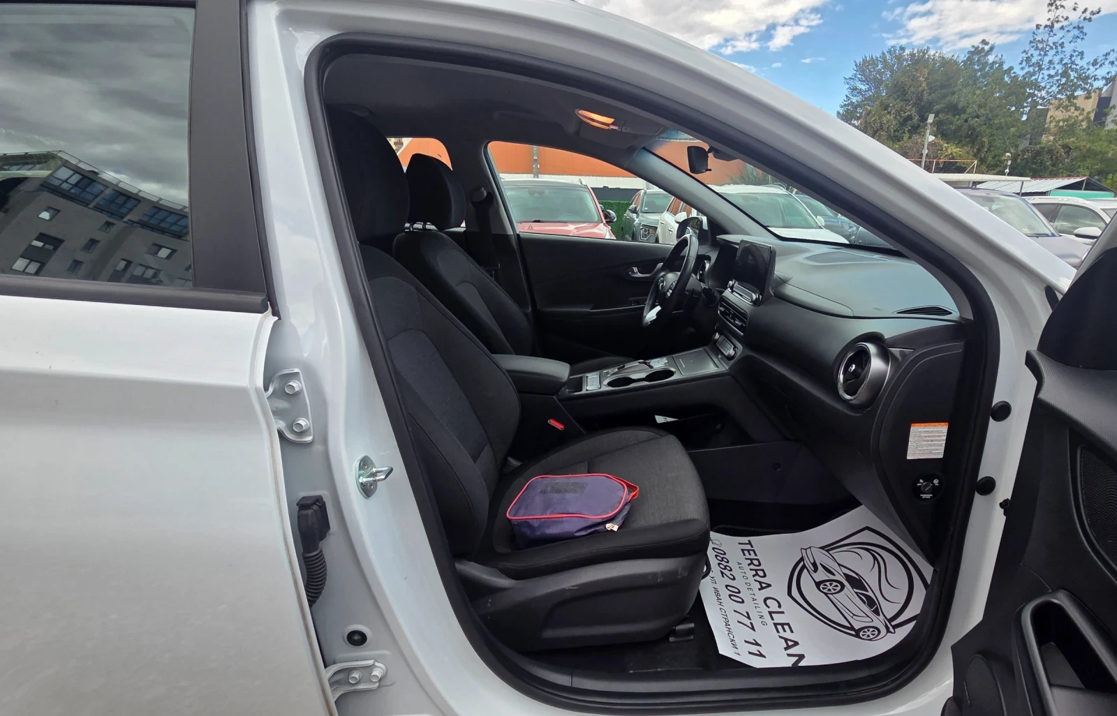 Hyundai Kona 64KWh/SOH100%/С Гаранция, снимка 12 - Автомобили и джипове - 56187799