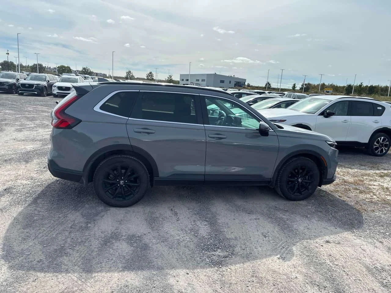 Honda Cr-v * Sport * CARFAX * БЕЗ ПЪРВОНАЧАЛНА ВНОСКА, снимка 3 - Автомобили и джипове - 56233692