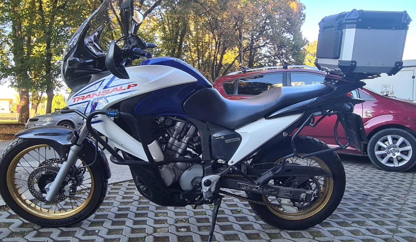 Honda Xl   TRANSALP 700 - изображение 4