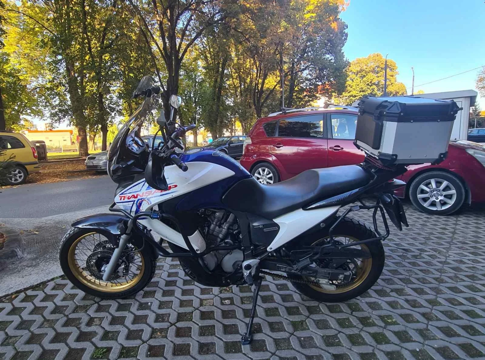 Honda Xl   TRANSALP 700 - изображение 2