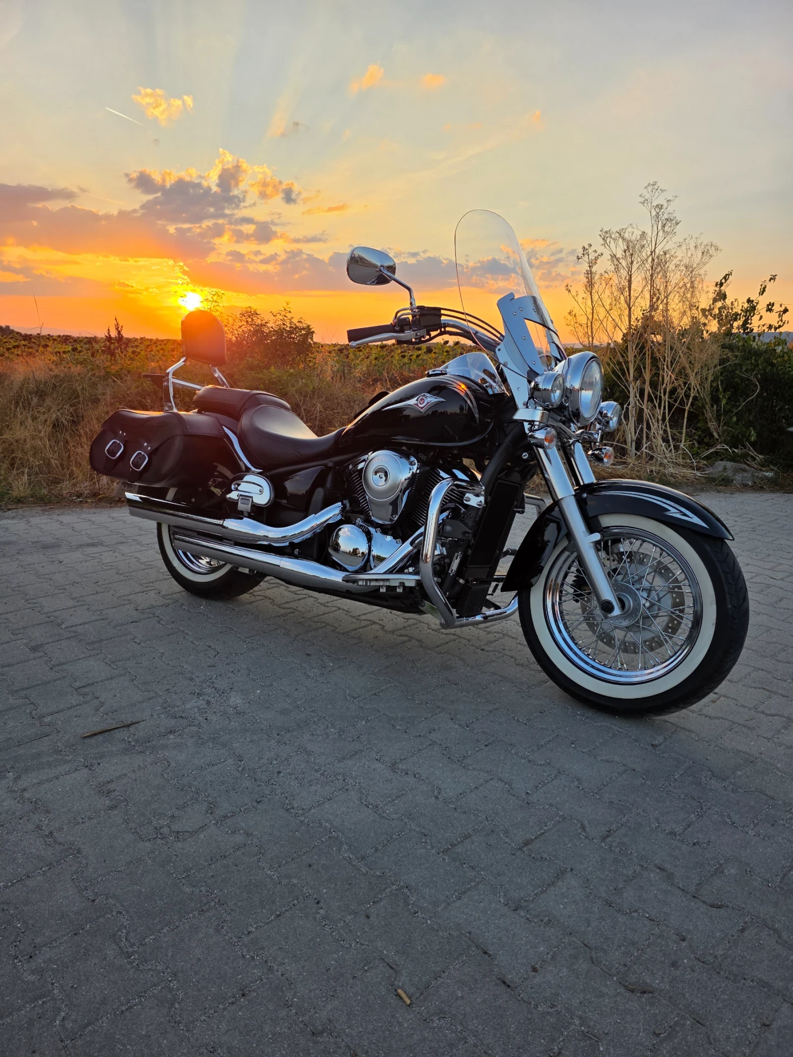 Kawasaki Vulcan VN 900 Classic 
