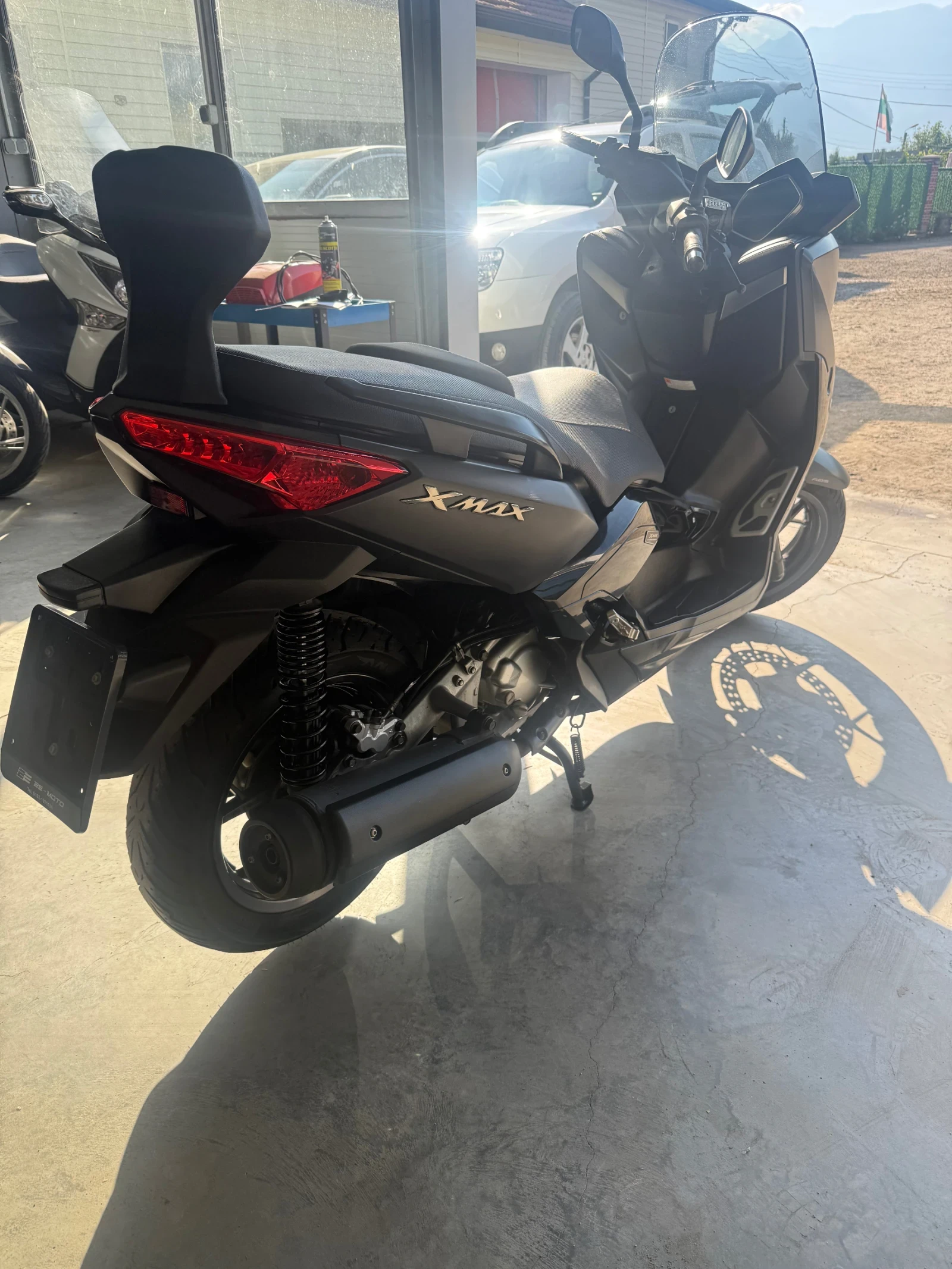 Yamaha X-max IRON MAX-2016, ABS Service History , снимка 7 - Мотоциклети и мототехника - 55936520