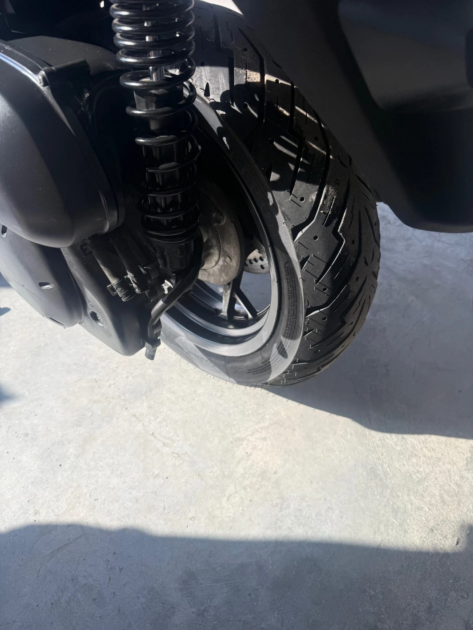 Yamaha X-max IRON MAX-2016, ABS Service History , снимка 16 - Мотоциклети и мототехника - 55936520