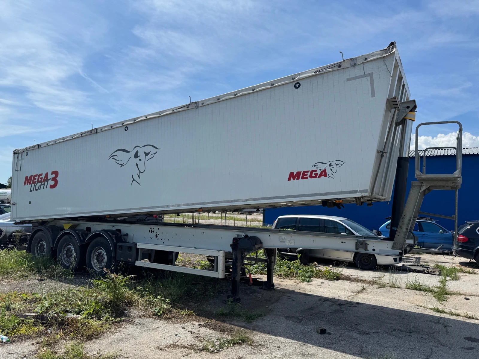 Полуремарке Mega Mega light 3