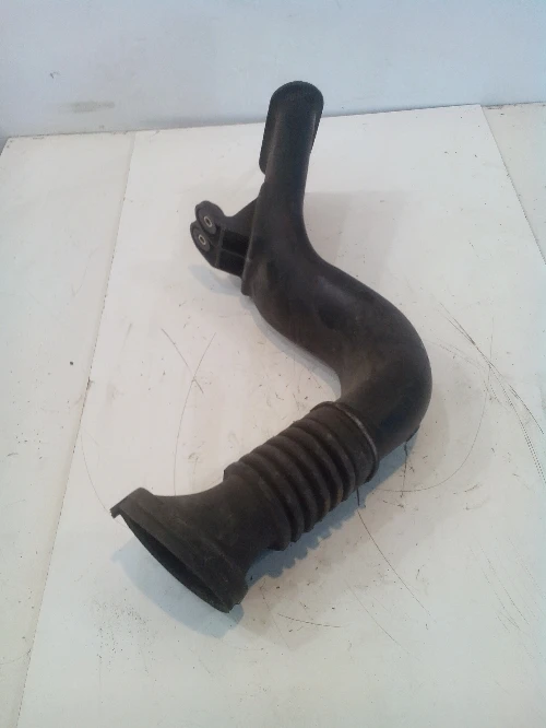 Въздуховод Хонда ЦРВ 2.0 бензин