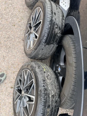 Гуми с джанти Michelin 205/55R17, снимка 8 - Гуми и джанти - 53537765