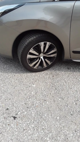 Peugeot 3008 Hybrid 4 FASELIFT, SWISS, снимка 6