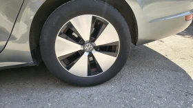 VW Jetta 1.6 TDI Bluemotion, снимка 17