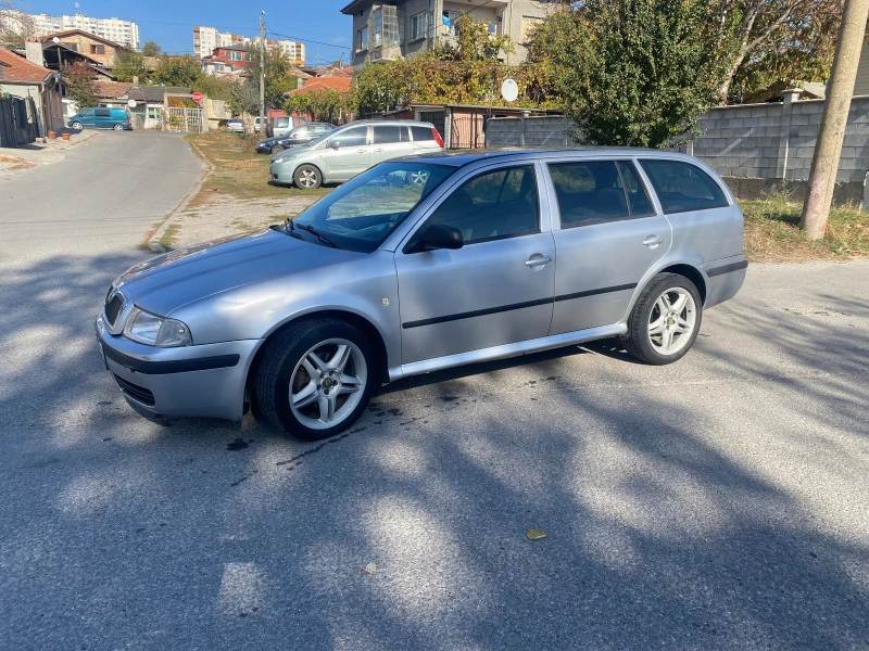 Skoda Octavia, снимка 1 - Автомобили и джипове - 47149124