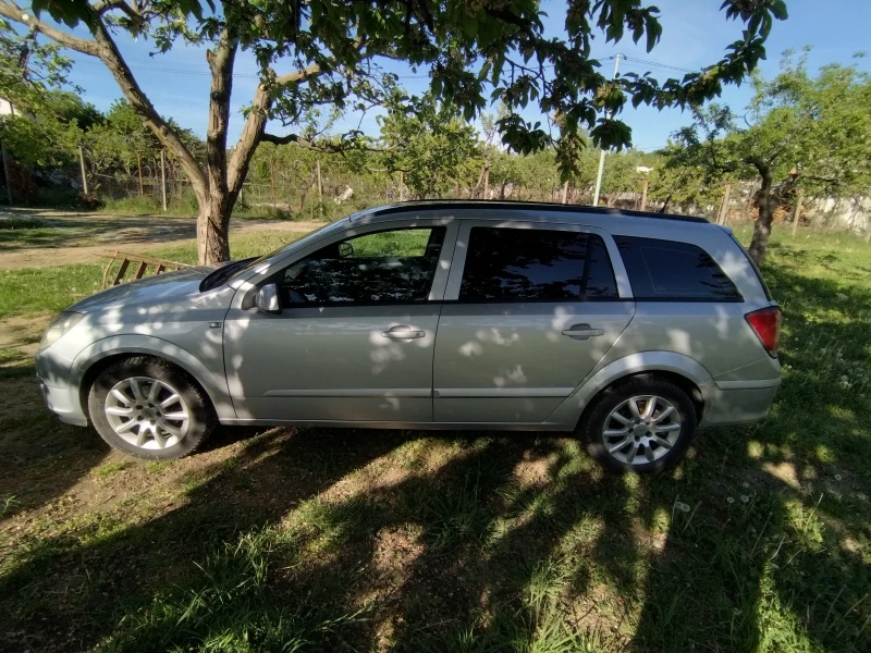 Opel Astra 1.6 Газов Инжекцион , снимка 2 - Автомобили и джипове - 48088680