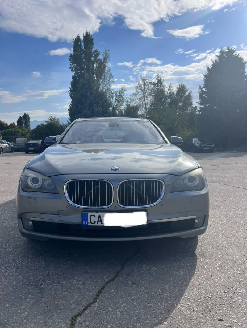 BMW 730, снимка 1 - Автомобили и джипове - 47358529