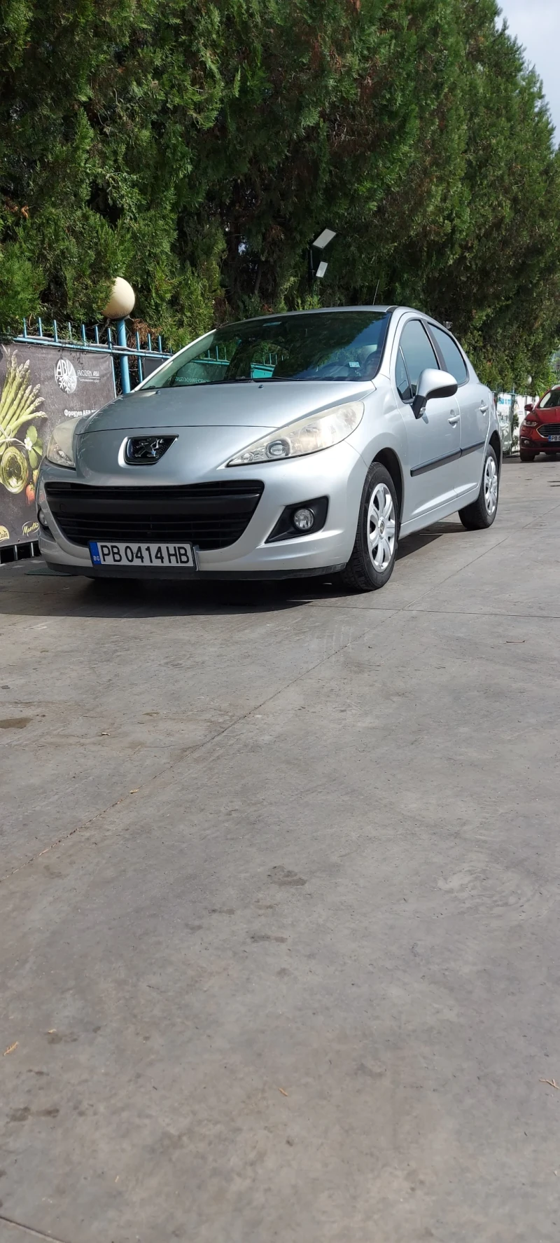 Peugeot 207, снимка 12 - Автомобили и джипове - 48638574