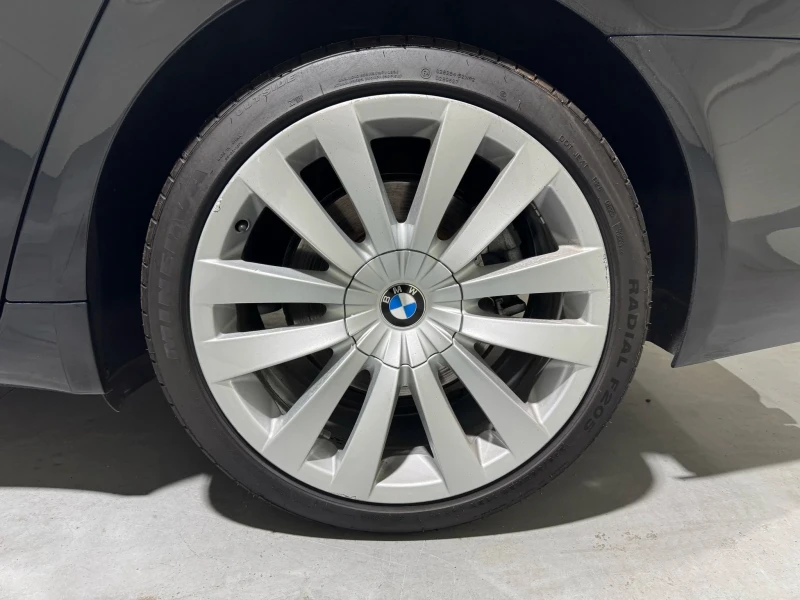 BMW 730 D - DISTRONIC* HEAD UP* AUTO* PAMET, снимка 15 - Автомобили и джипове - 49693048