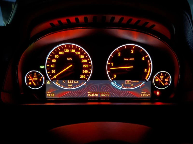 BMW 730 D - DISTRONIC* HEAD UP* AUTO* PAMET, снимка 9 - Автомобили и джипове - 49693048