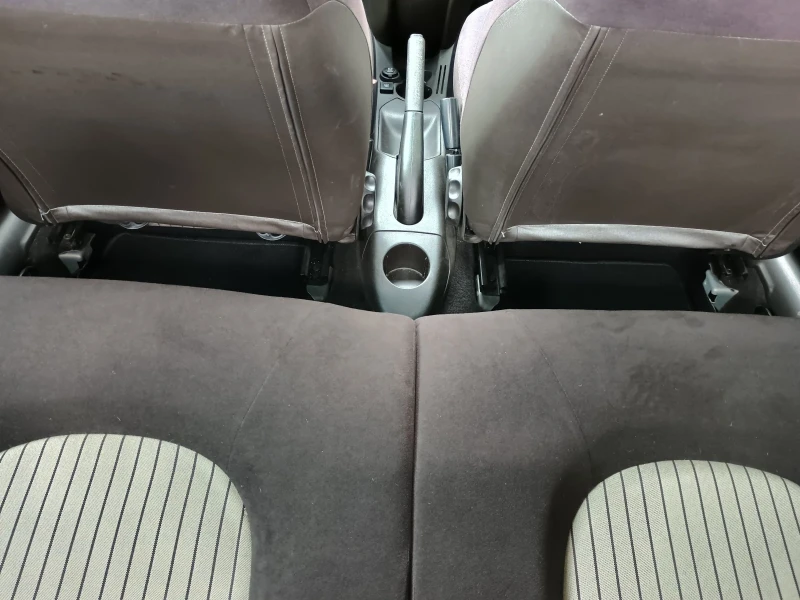 Lancia Ypsilon 1.2 4.8, снимка 14 - Автомобили и джипове - 52642146