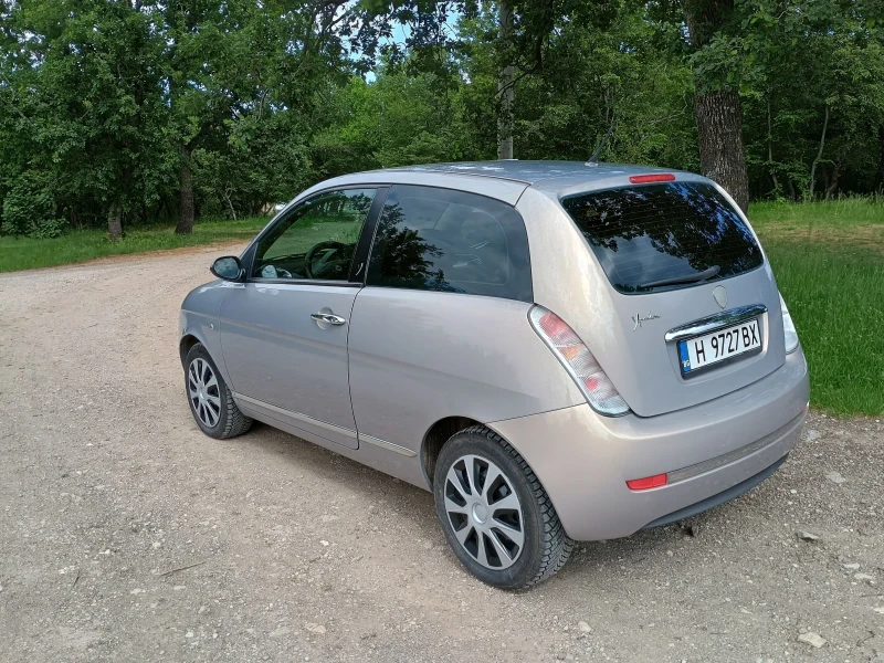 Lancia Ypsilon 1.2 4.8, снимка 3 - Автомобили и джипове - 52642146