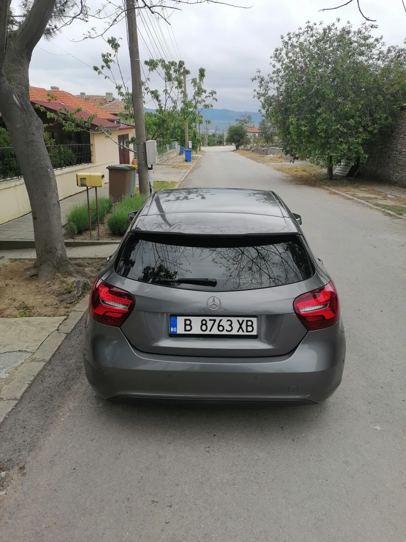 Mercedes-Benz A 180 Edition Grey , снимка 5 - Автомобили и джипове - 52313608