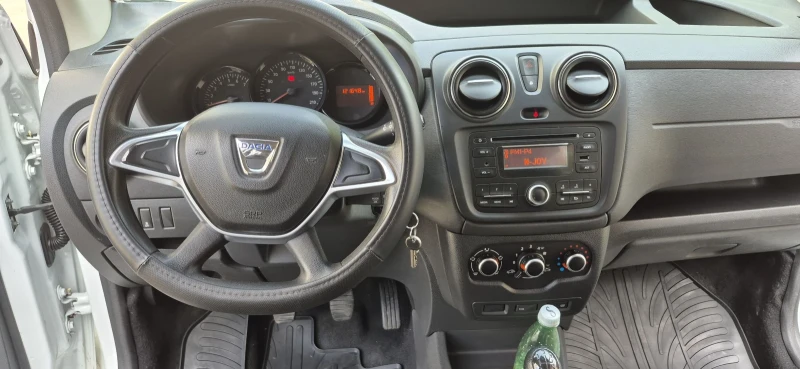 Dacia Dokker, снимка 8 - Автомобили и джипове - 51857197