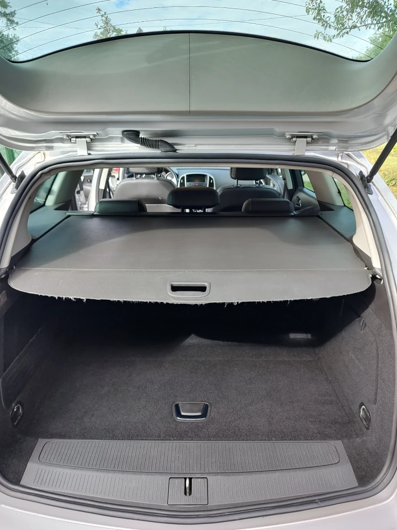 Opel Astra, снимка 14 - Автомобили и джипове - 51951714