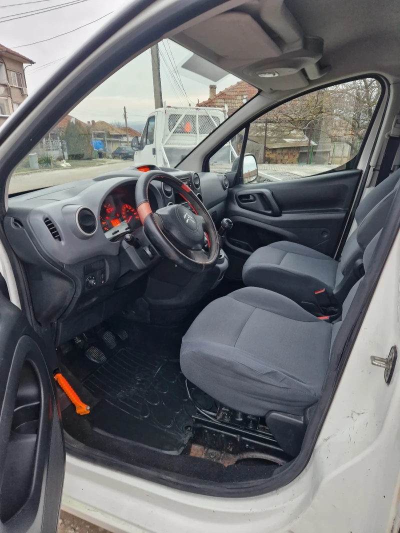 Citroen Berlingo 1.6 HDI, снимка 7 - Автомобили и джипове - 53420114