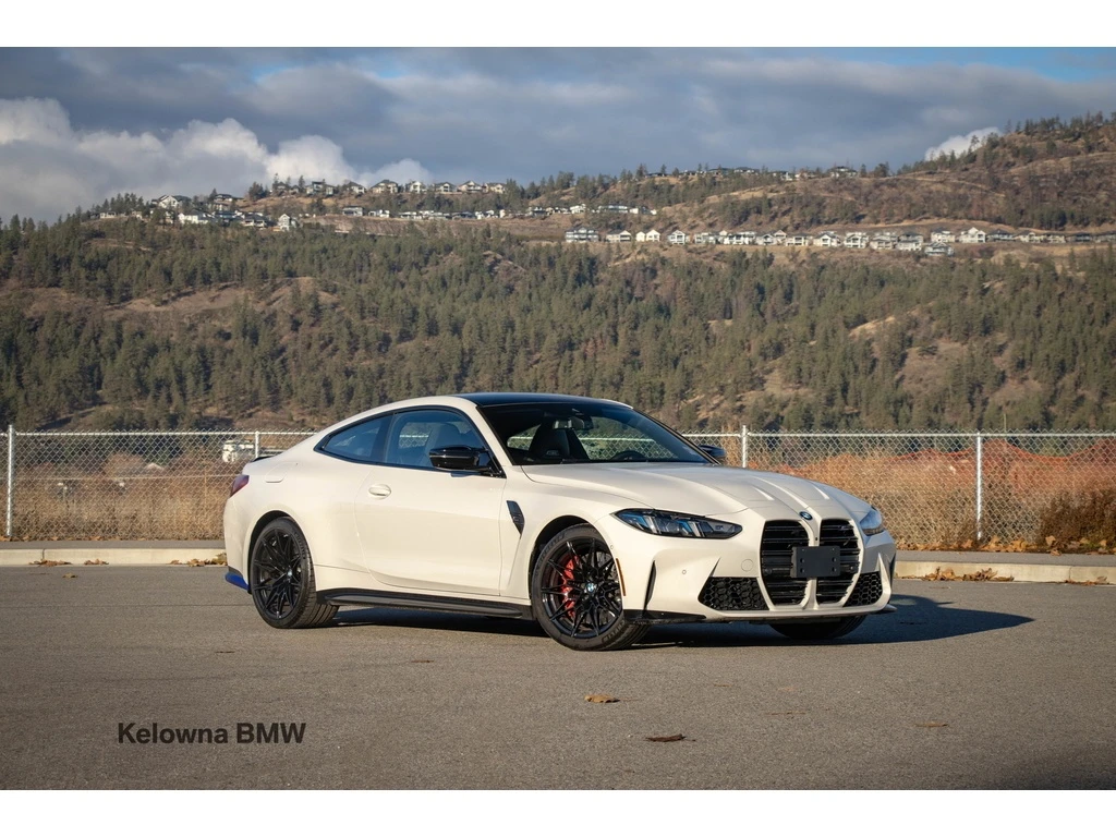 BMW M4 * Competition xDrive Premium Pkg * CARFAX * БЕЗ ПЪ, снимка 1