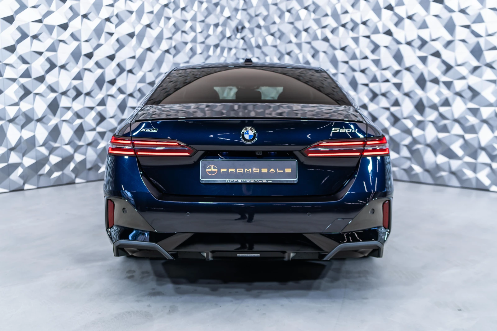 BMW 520 d xDrive M пакет - изображение 5