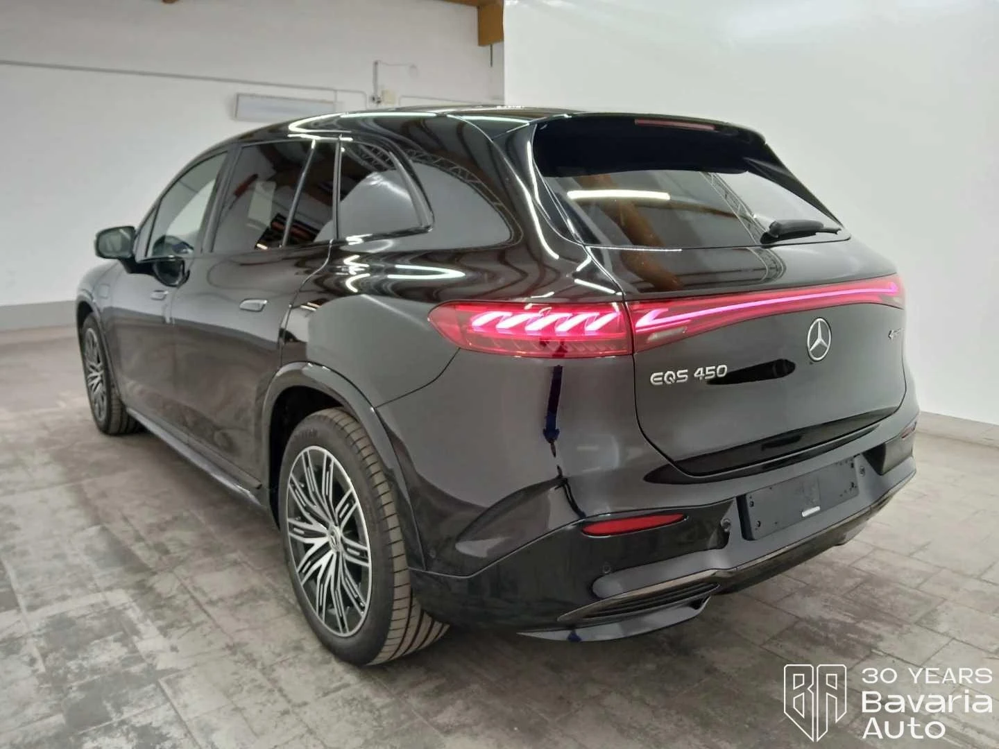 Mercedes-Benz EQS 450 4Matic AMG Line - изображение 2