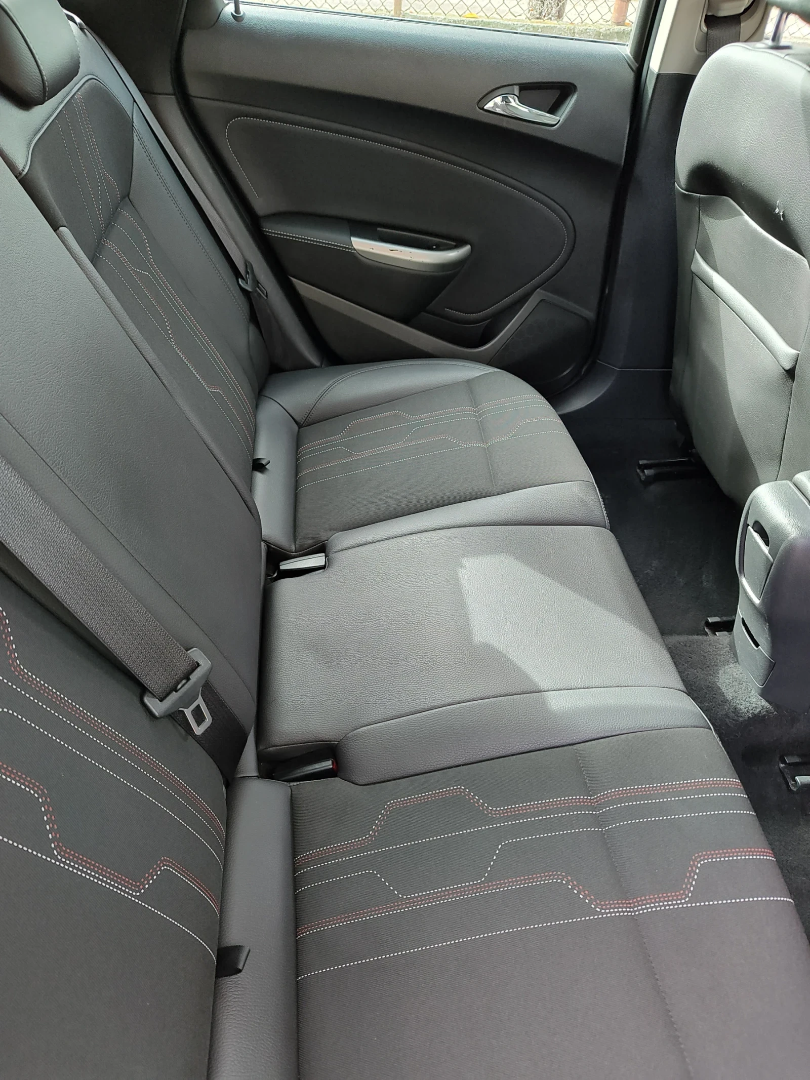 Opel Astra | Mobile.bg   11