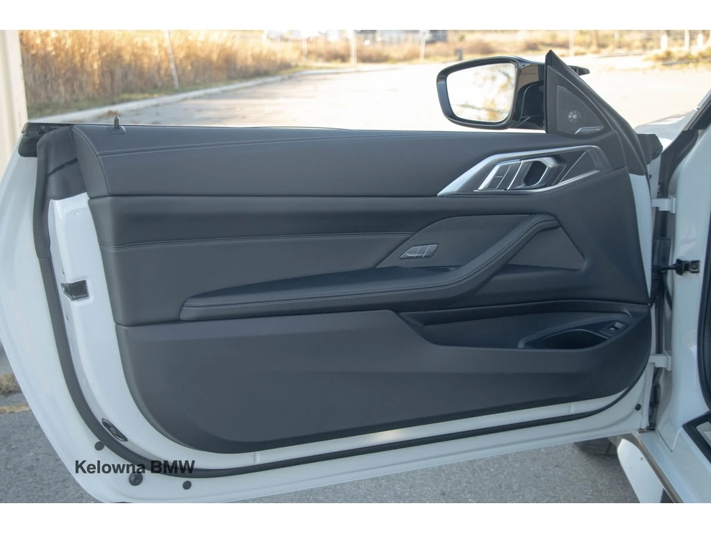 BMW M4 * Competition xDrive Premium Pkg * CARFAX * ��� �� | Mobile.bg � ����������� 15