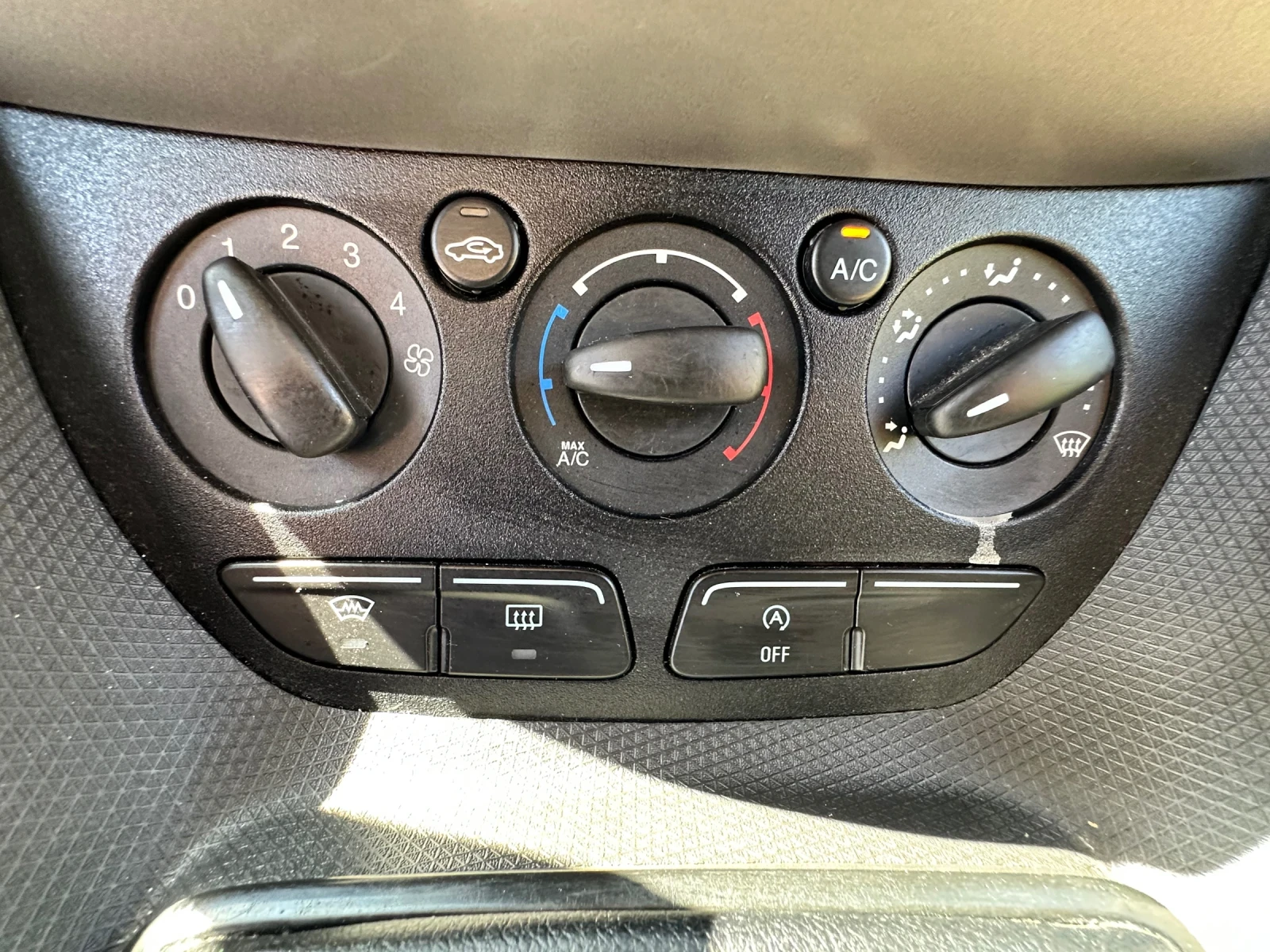 Ford Tourneo Connect Хладилен XXL, снимка 10 - Автомобили и джипове - 53968622