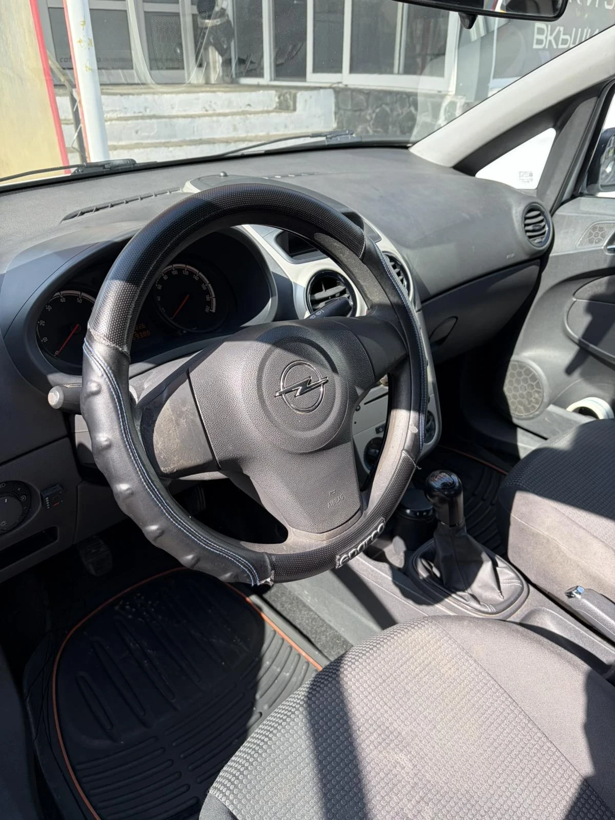 Opel Corsa, снимка 4 - Автомобили и джипове - 53782869