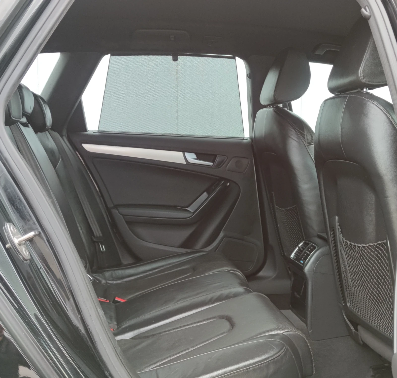 Audi A4 2.0TDI, снимка 9 - Автомобили и джипове - 53978560