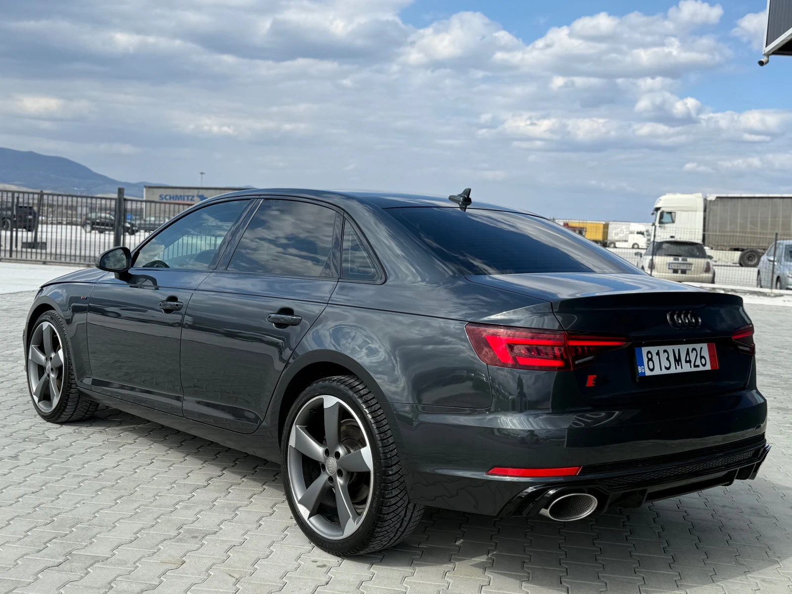 Audi A4 2.0TDI Собствен лизинг !!!, снимка 7 - Автомобили и джипове - 54068294