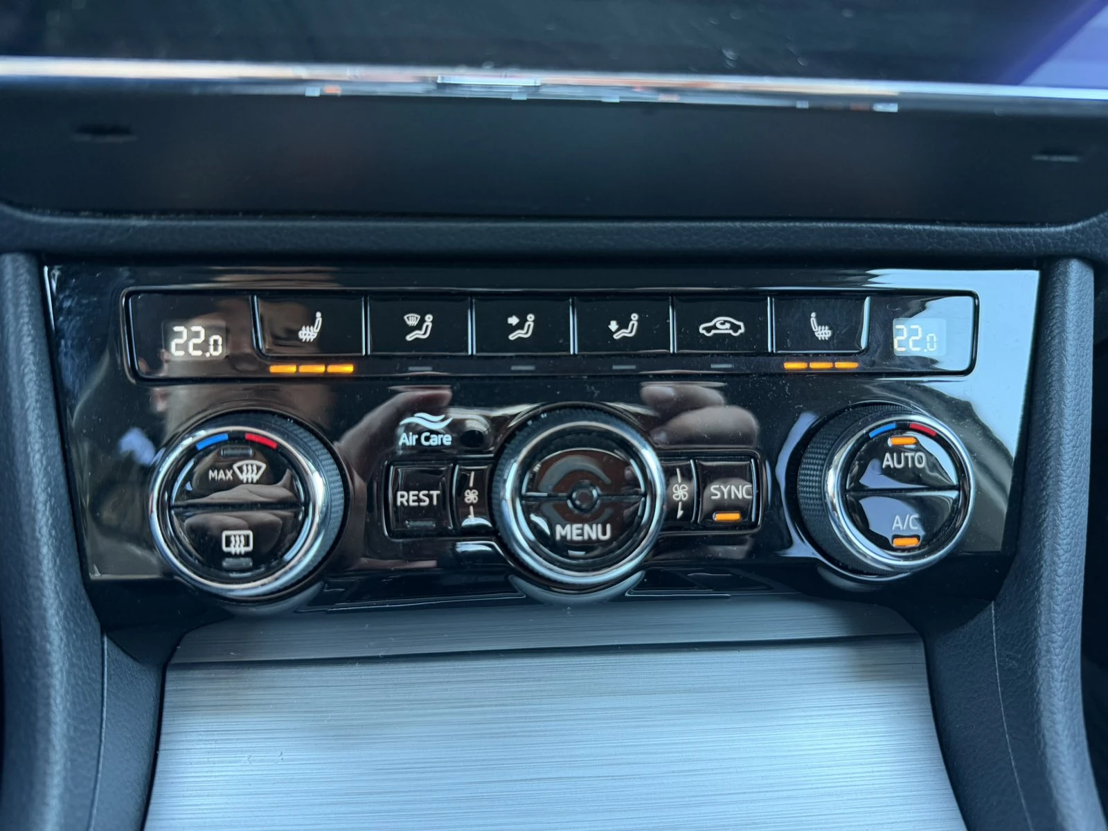 Skoda Superb Matrix Facelift, снимка 15 - Автомобили и джипове - 54114942