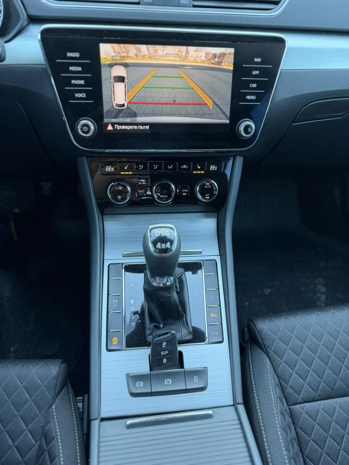 Skoda Superb Matrix Facelift, снимка 14 - Автомобили и джипове - 54114942