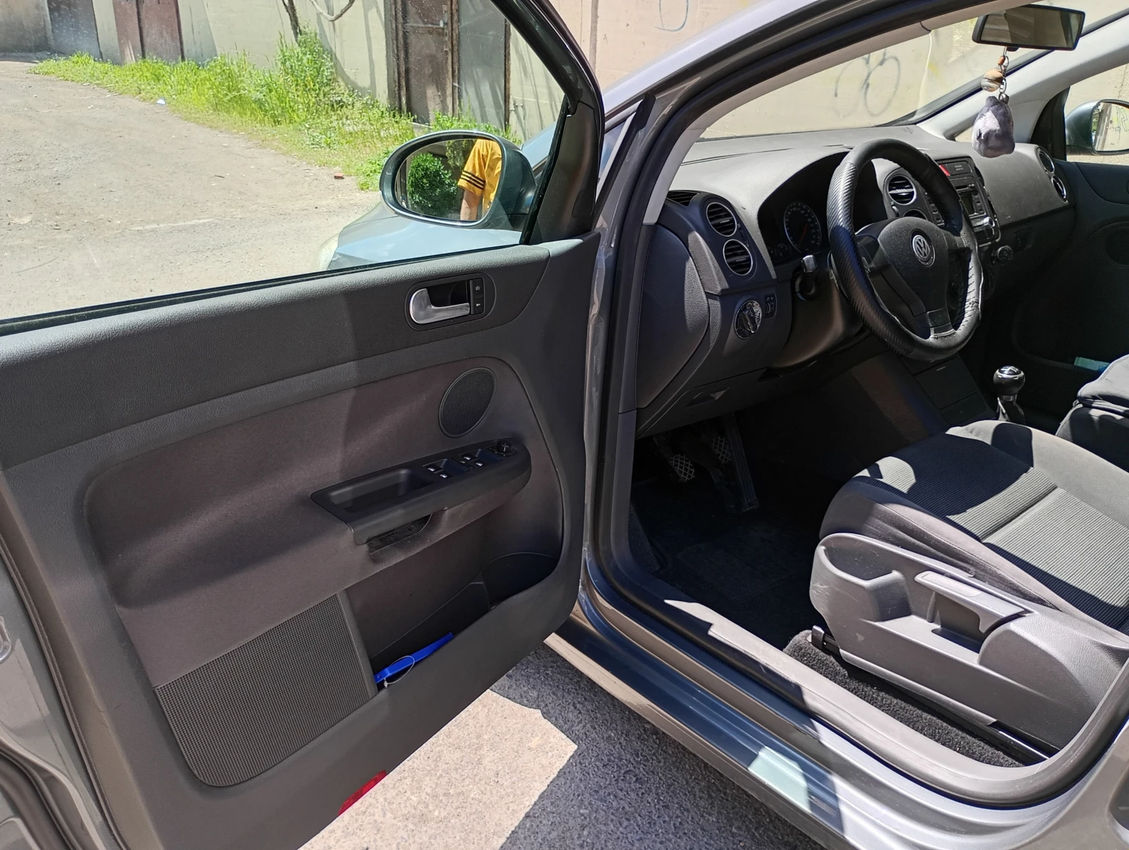 VW Golf Plus, снимка 7 - Автомобили и джипове - 54494782