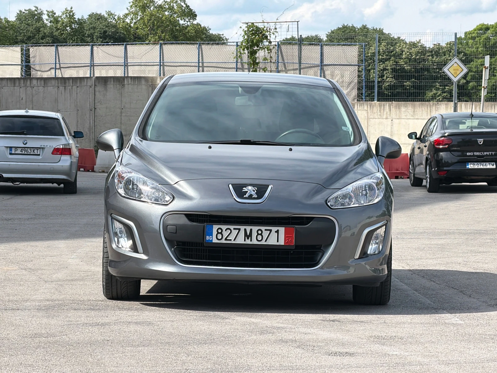 Peugeot 308 1.6 HDi 110 к.с. NAVI/AUTO