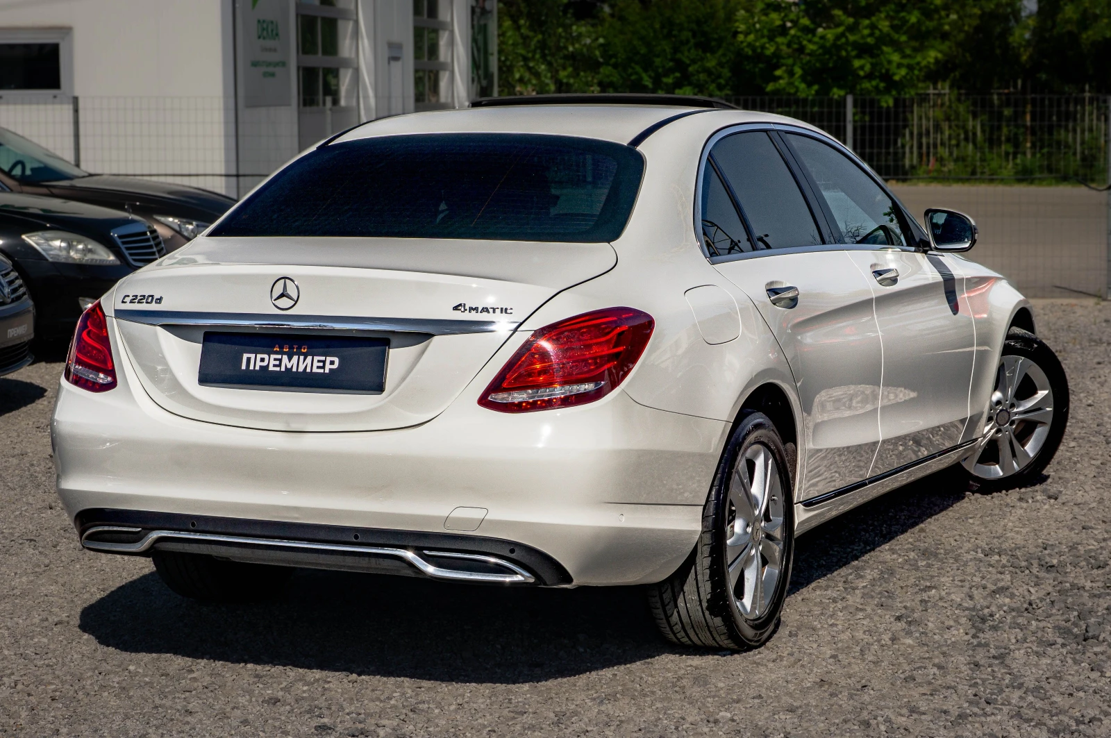 Mercedes-Benz C 220 d-4MATIC-170hp-128, 545KM!, снимка 4 - Автомобили и джипове - 54941372