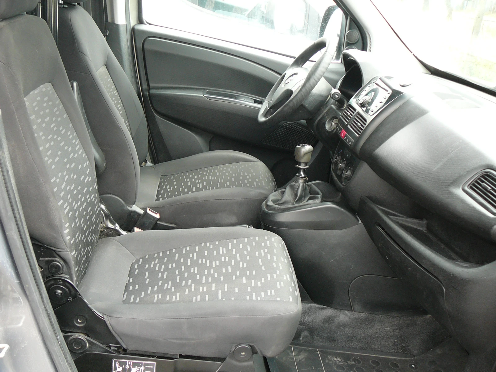 Opel Combo 2.0cdti MAXI. klima, снимка 7 - Автомобили и джипове - 56122011