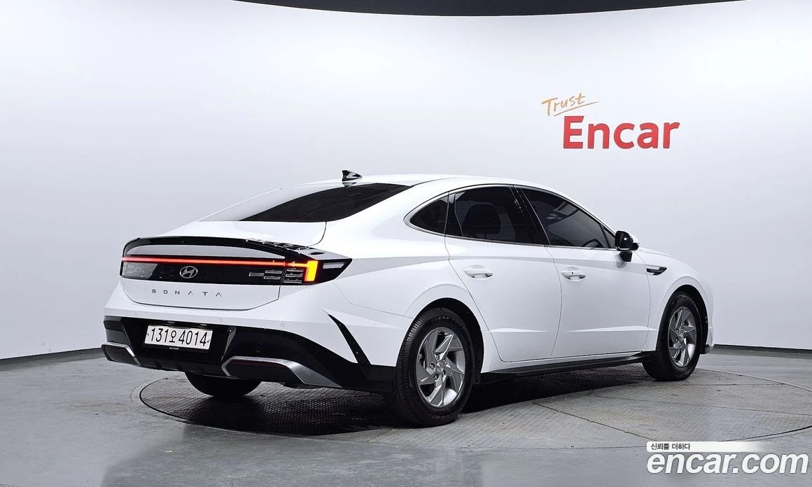 Hyundai Sonata 2.0 LPG Business, снимка 2 - Автомобили и джипове - 56155525