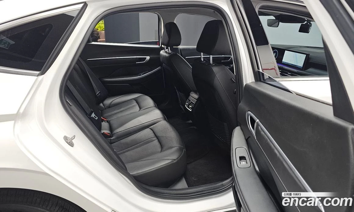 Hyundai Sonata 2.0 LPG Business, снимка 12 - Автомобили и джипове - 56155525
